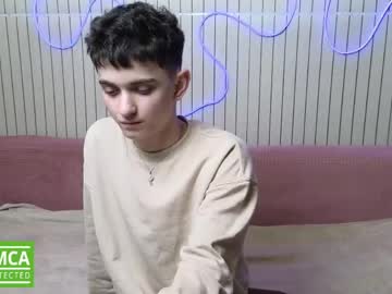 alexander_18_xxl live webcam
