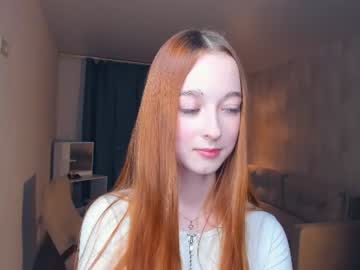 kristimuze live webcam
