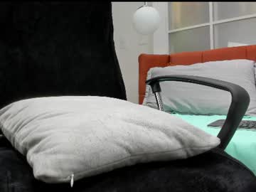 loganhudson1 live webcam