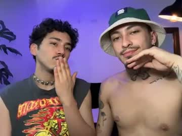 noah_and_steven live webcam