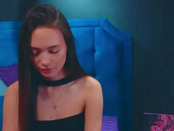 violetlawrence live webcam