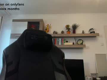 /register/ webcam capture