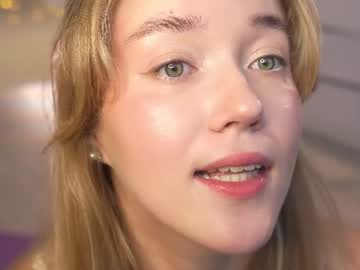/register/ webcam capture