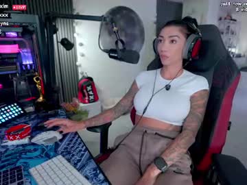 /register/ webcam capture