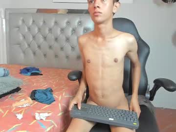 /register/ webcam capture