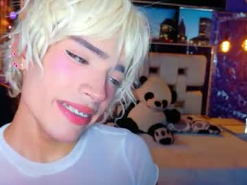 /register/ webcam capture