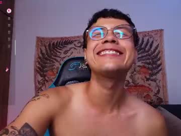 /register/ webcam capture