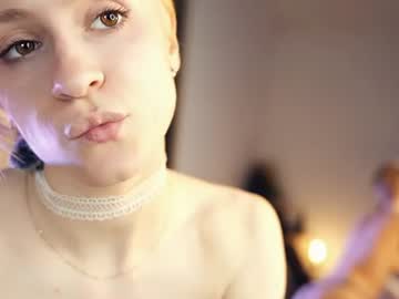/register/ webcam capture