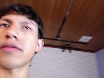 /register/ webcam capture