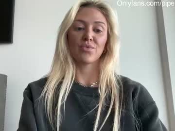 /register/ webcam capture